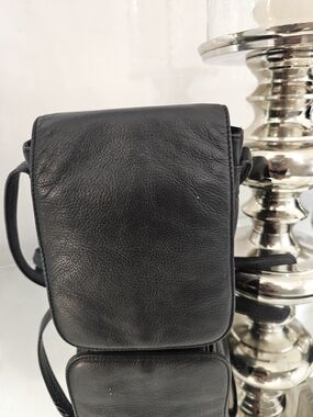 ILI Leather Crossbody Bag for Men - Black